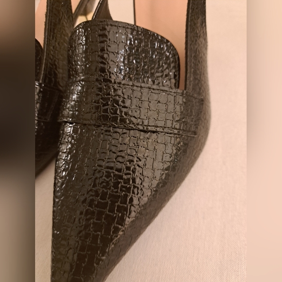 NEW Black Faux Patent Leather Embossed W/Gold & Acrylic Heels, Sz 41 (US 10) - Picture 14 of 16